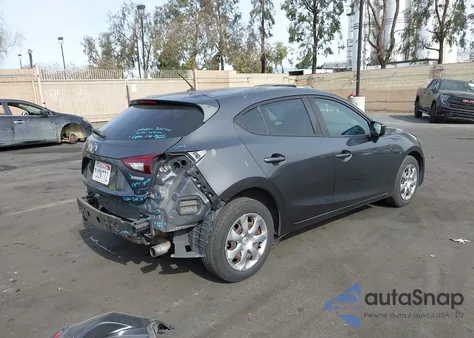 2015 Mazda Mazda3 I Sport z USA, uszkodzony, nr VIN JM1BM1K70F1220562